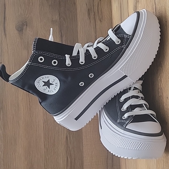 Converse Black and White Platform Sneakers - Picture 4 of 11